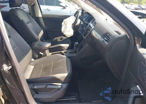 2019 Volkswagen Tiguan 2.0T Se/2.0T Sel/2.0T Sel R-Line/2.0T Sel R-Line Black из США, поврежденный, VIN 3VV2B7AX7KM070779